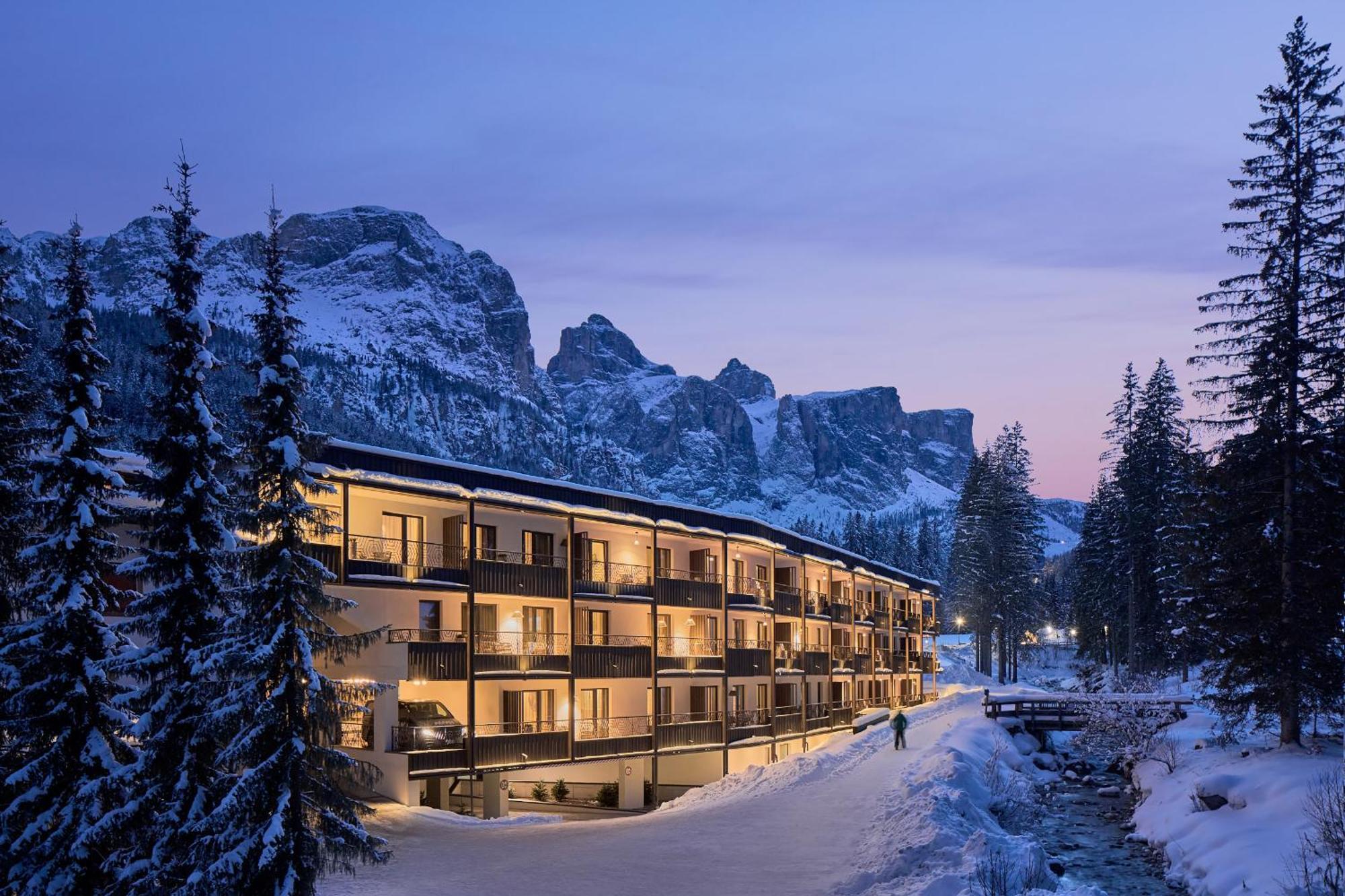Movi Family Apart-Hotel ****S Corvara In Badia Eksteriør billede